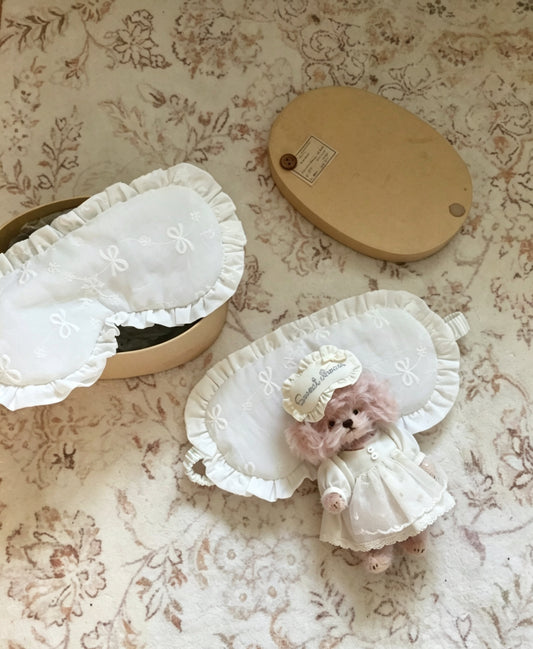 Lace Ruffle Embroidery Silk Sleep Mask, Soft Imitation Silk Eye Mask for Sleeping Travel, Cute Bow Pattern Light Blocking Blindfold