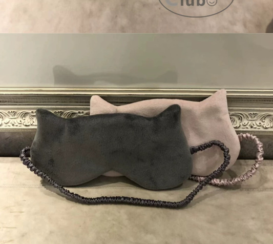 Cute Cat Shape Imitation Silk Sleep Mask, Embroidery Whisker Gold Heart Decor Light Blocking Eye Mask for Nap Travel