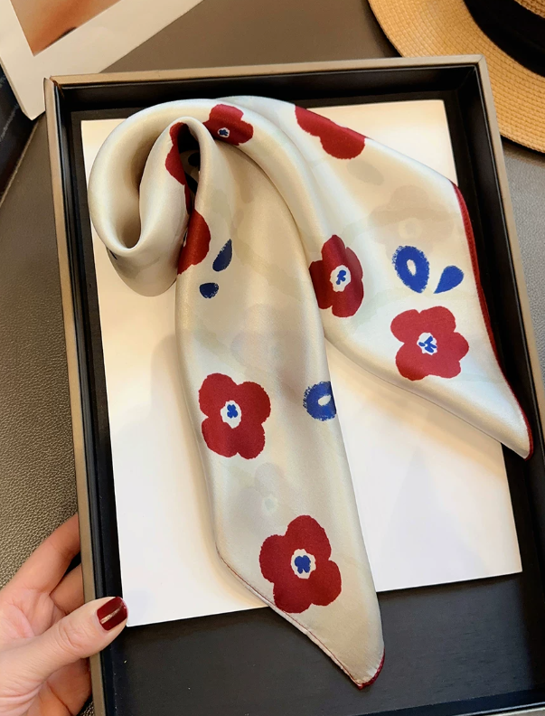 Vintage Floral Print 53x53cm Mulberry Silk Square Bandana Scarf