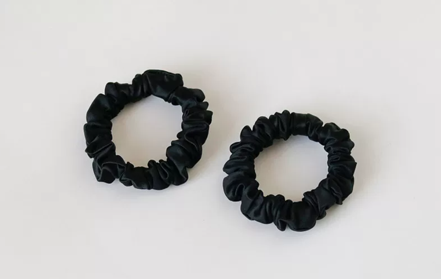 Silk Hair Scrunchies, Soft Mulberry Silk Hair Ties for Women, No‑Crease Elastic Hair Bands Neutral‑Color Hair Accessories for Daily Wear