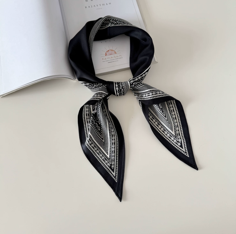 135×65cm Border Geometric Print Polyester Long Scarf For Women Two Colors